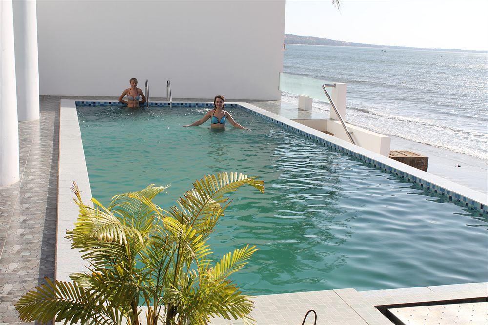 Ocean Front Hotel Phan Thiet Exterior photo